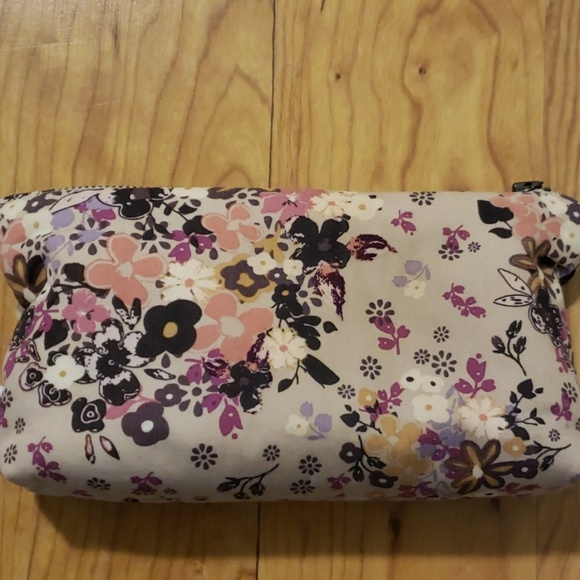 Essential oil case - Picture 6 of 7